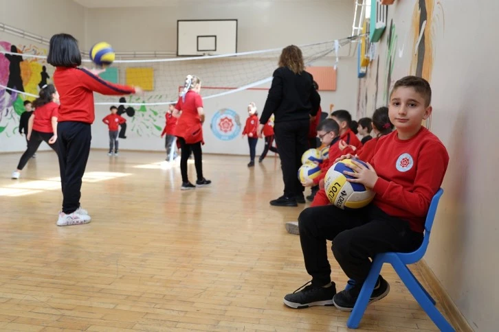 Bu Okulda Yetenekler Akademik Başarı İle Buluşuyor   