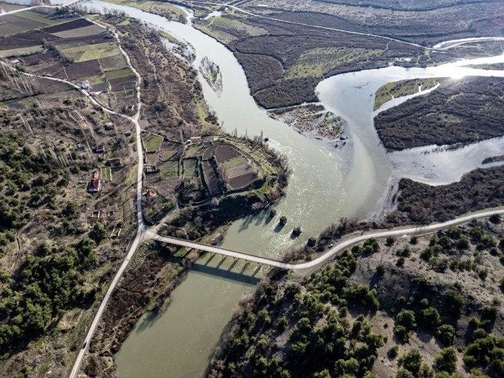 Yeşilırmak Görsel Şölen Oluşturuyor 