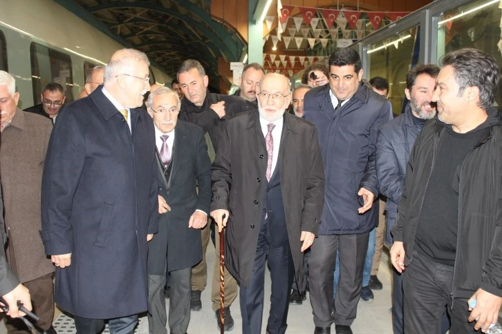 Temel Karamollaoğlu’na Coşkulu Karşılama