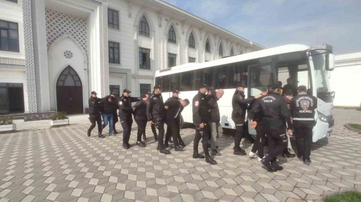 Borçlusunu 2 Gün Boyunca Alıkoyup Dehşeti Yaşattı