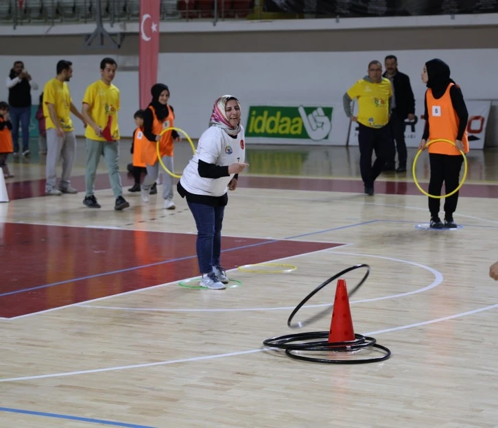 Sivas'ta Hem Çocuklar Hem Veliler Eğlendi