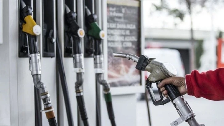 Benzine ve Motorine Zam 