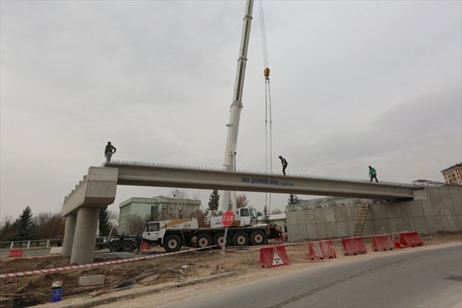 DSİ KAVŞAĞINA  TABYALAR  KONULUYOR