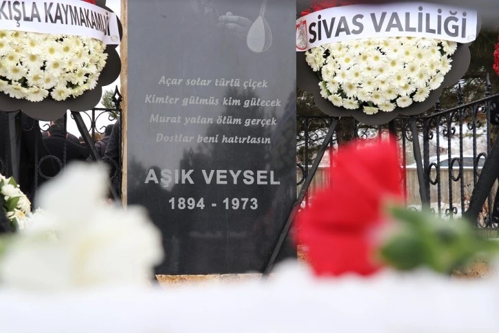 Dostları Veysel’i Unutmadı