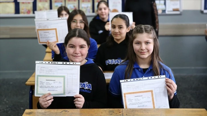 Okullarda Yeni Karne Dönemi