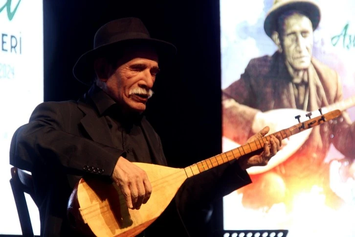 Sivas'ta 51 Yıl Sonra Robotu Konser Verdi   