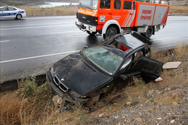 TRAFİK KAZASI : 2 YARALI