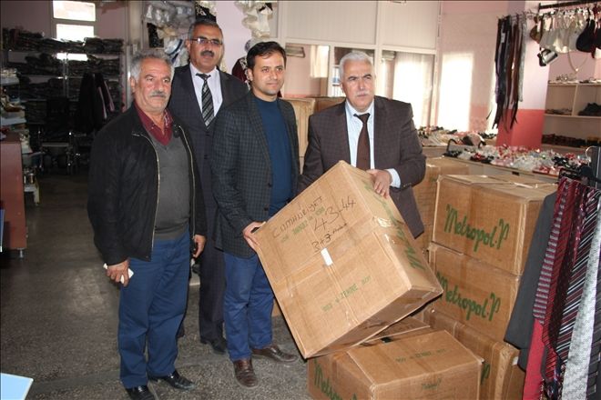 ZARA´da ÖĞRENCİLERE KIŞLIK BOT DAĞITILDI