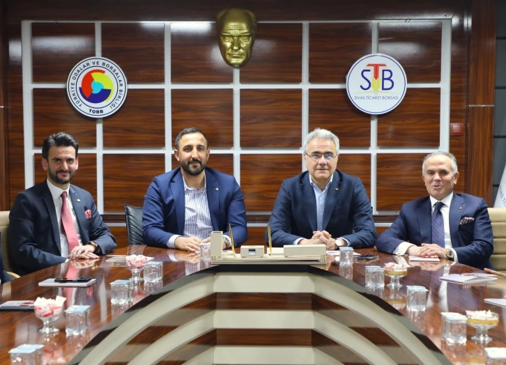 Sivas'ta Sorunlar Görüşüldü