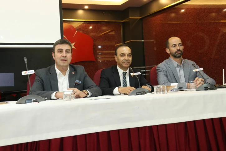 Özyürek Esnaf Temsilcileriyle Buluştu