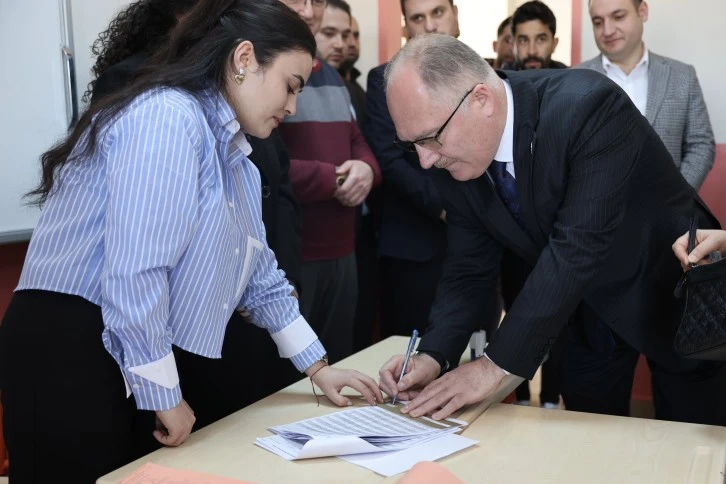 Hilmi Bilgin Oyunu Kullandı