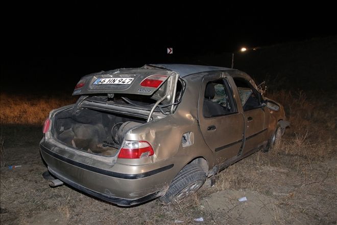 TRAFİK KAZASI : 1 ÖLÜ, 5 YARALI