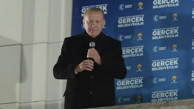 Cumhurbaşkanı Erdoğan'dan Seçim Sonuçlarına İlk Yorum