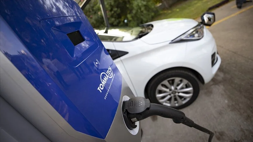 Türkiye' de"Elektriklenme" Devam Ediyor