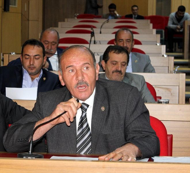 ?İSTİFA ETMEDİ İHRAÇ EDİLDİ?