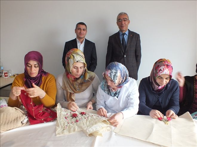 ULAŞ´ta NAKIŞ ve İĞNE TEKNİKLERİ  KURSU AÇILDI