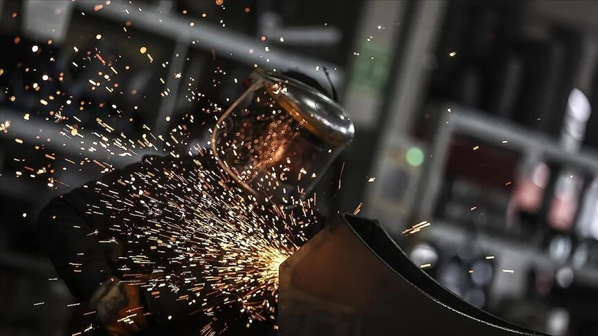 Sanayi Üretimi Şubatta Yükseldi