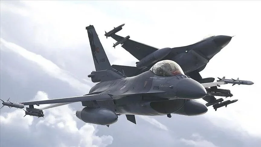 4 Terörist Hava Harekatıyla Sarı Torbayı Boyladı