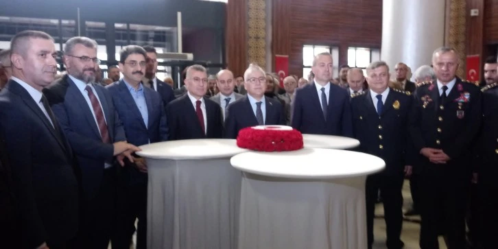 Sivas'ta İl Protokolü Bayramlaştı