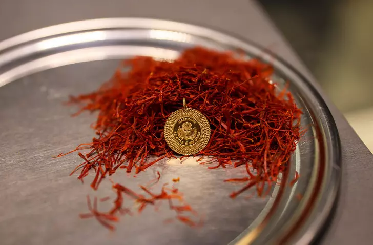 Bir Avucu 1 Gram Altına Ulaştı!