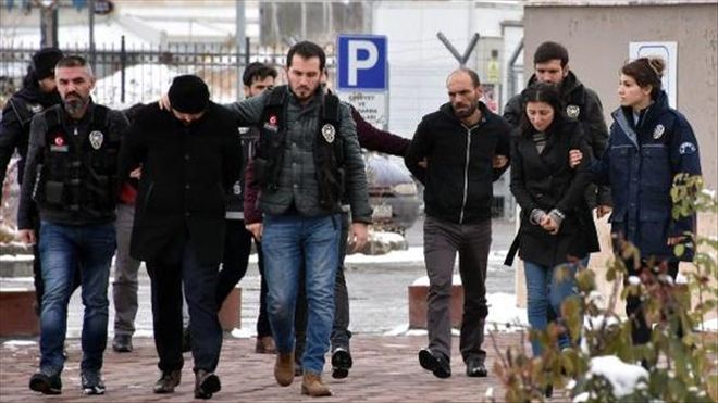 UYUŞTURUCU OPERASYONU: 4 GÖZALTI