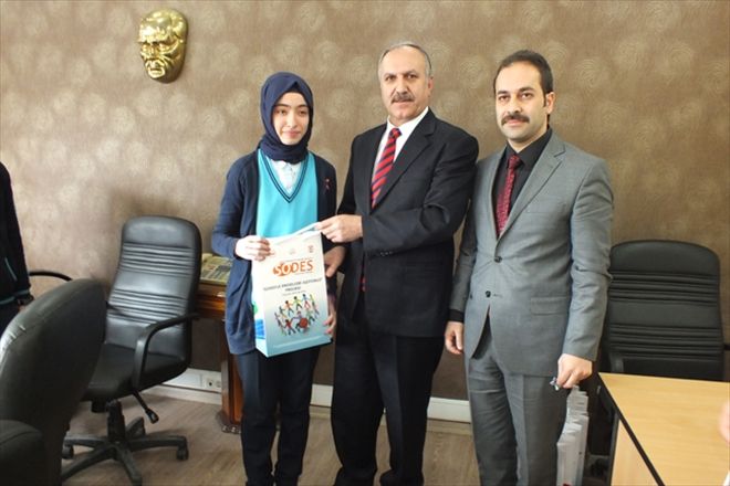 BAŞARILI ÖĞRENCİYE ÖDÜL