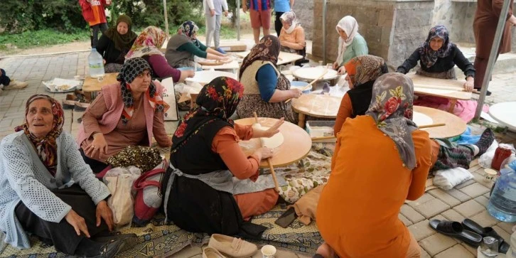 Yağmur Yağması İçin Ekmek Yaptılar