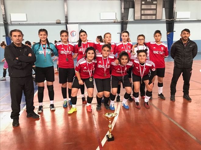 FUTSALDA SPOR LİSESİ RÜZGÂRI ESTİ