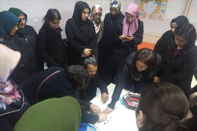 GEMEREK´te VELİLERE ZEKA OYUNLARI EĞİTİMİ