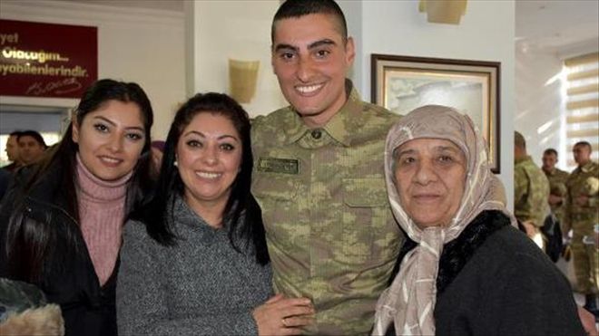 YEMİNDE HASRETE MOLA