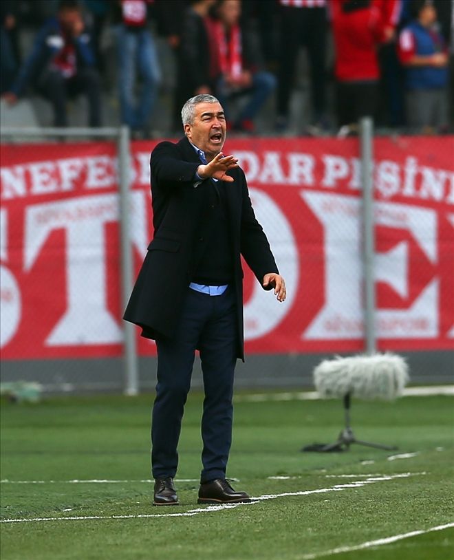 Kırmızı-beyazlı ekipte NELER OLUYOR?