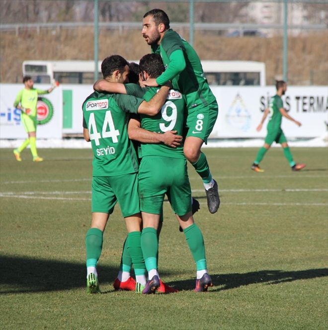 BELEDİYE, LİDERİ TAKİPTE