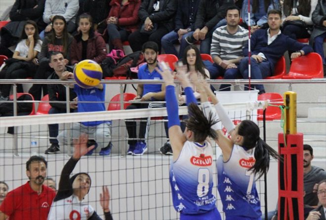 CÜSK, BEŞDE 5 YAPTI