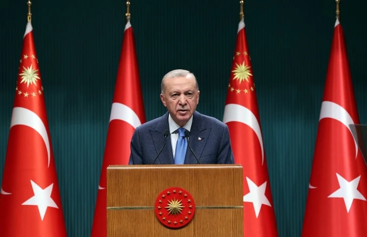 Cumhurbaşkanı Erdoğan’dan yeni anayasa vurgusu   