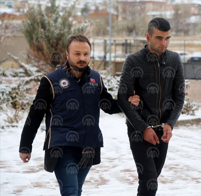 SOSYAL MEDYADAN TERÖR PROPAGANDASI YAPAN ASKER TUTUKLANDI