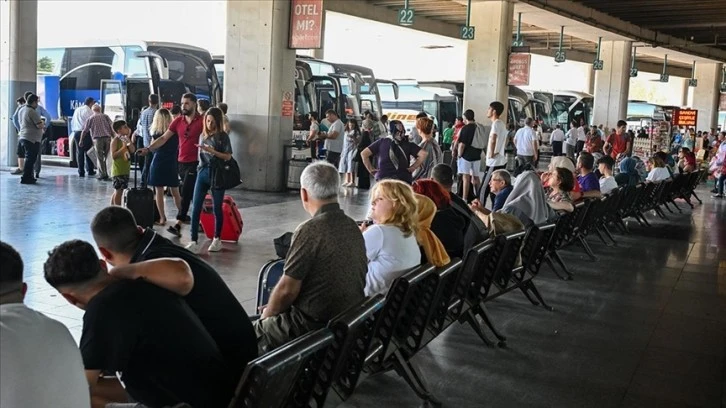 Emeklilere şehirler arası otobüslerde indirim 