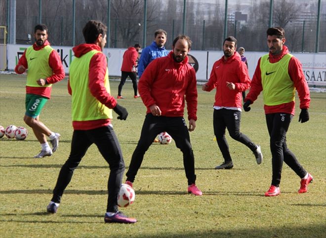 YİĞİDO İZMİR YOLCUSU