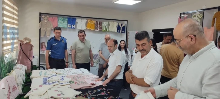 Akıncılar'da "Hayat Boyu Öğrenme Haftası" Sergisi