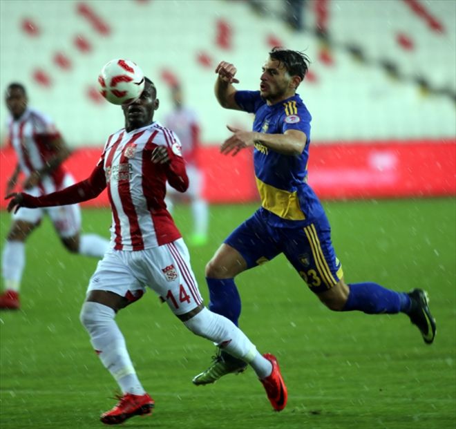 8 GOL ATTI İKİ GOL YEDİ