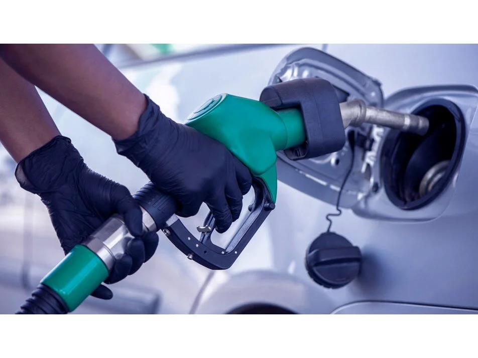 Motorin ve Benzine Zam Üstüne Zam