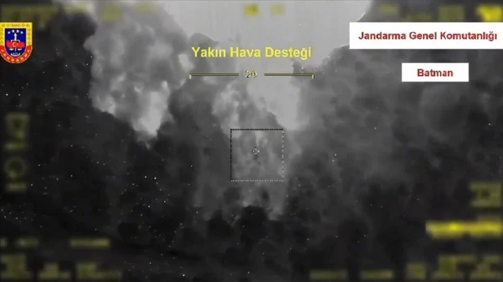 1'i Kırmızı Kategoride Aranan 2 Terörist Sarı Torbada
