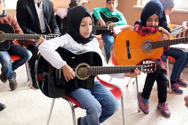 Şarkışla´da gitar ve ney kursu