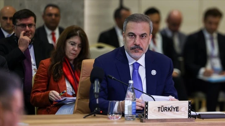Hakan Fidan'dan Net Mesaj!