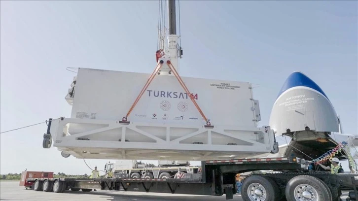 Türksat 6A Uydusu Bu Gece Uzaya Fırlatılıyor