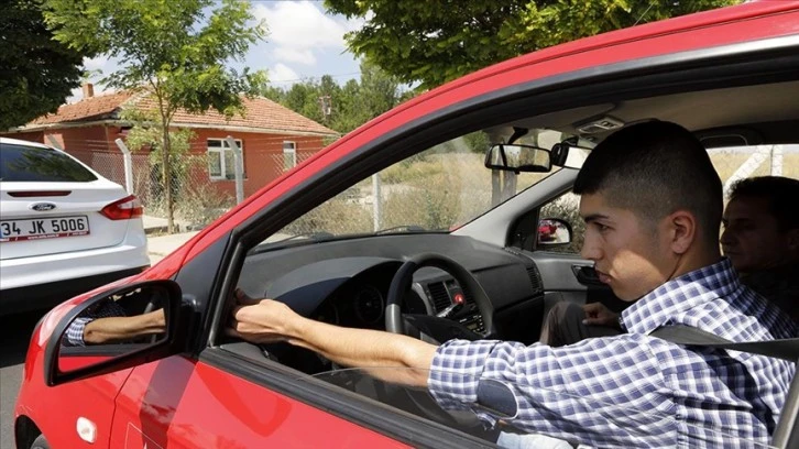 Direksiyon Sınavına Elektrikli Araç Düzenlemesi