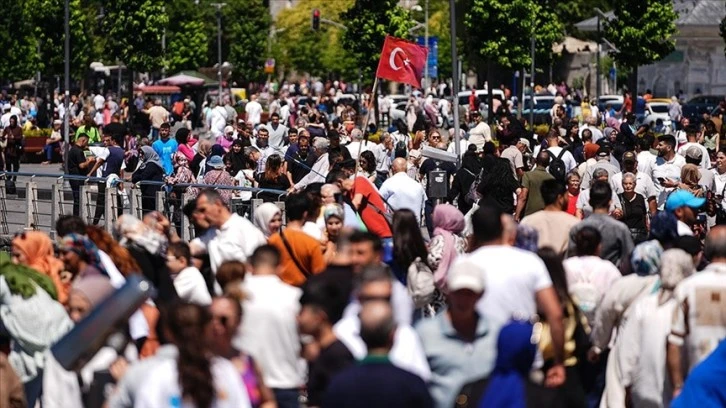 Türkiye En Kalabalık 18. Ülke Oldu!