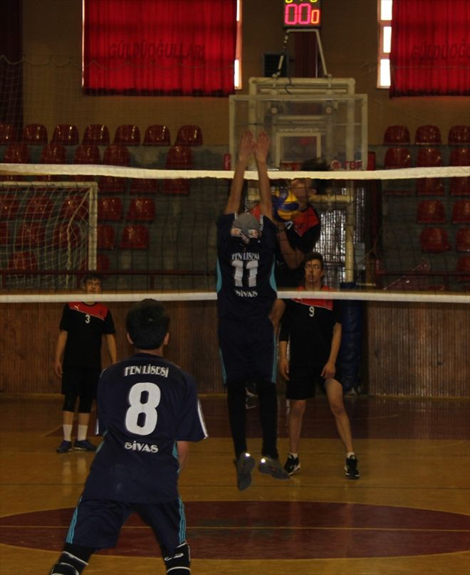 OKULLU GENÇLER VOLEYBOLDA FİNAL HAFTASI