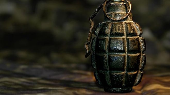 Dolabında el bombası bulunan FETÖ sanığı polise hapis cezası