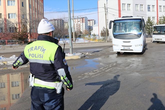 HALK OTOBÜSLERİ BİR KEZ DAHA DENETLENDİ