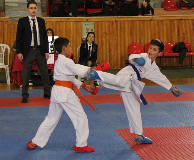 KARATE LİG MÜSABAKALARINDA 3´NCÜ HAFTA